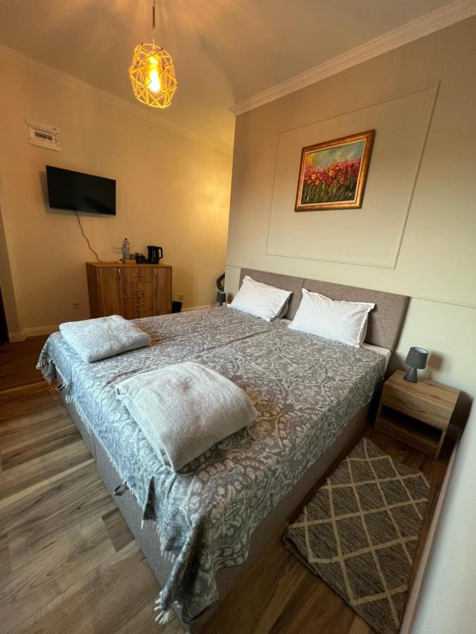 Elegant And Cozy Room Araks Kostinbrod Buitenkant foto