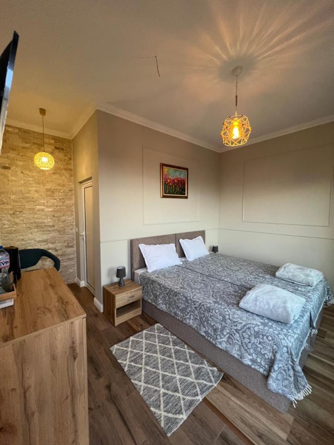 Elegant And Cozy Room Araks Kostinbrod Buitenkant foto
