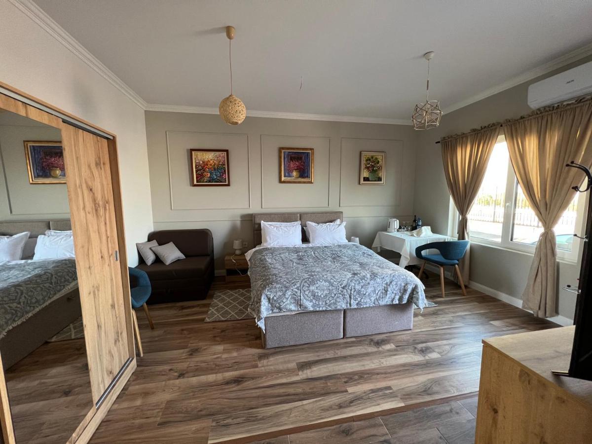 Elegant And Cozy Room Araks Kostinbrod Buitenkant foto